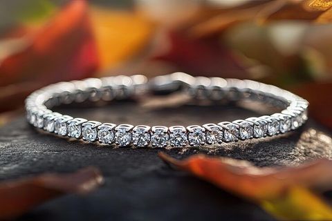 Explore Diamond Tennis Bracelets for Modern Fashion Trends