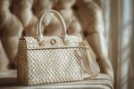 Discover Luxury Handbag Trends in Contemporary Fashion