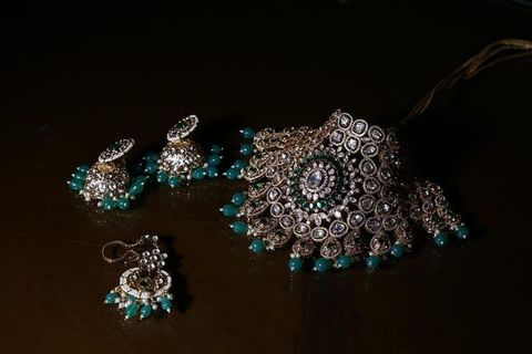 Discover Bridal Jewellery Sets for Timeless Bridal Styling Ideas